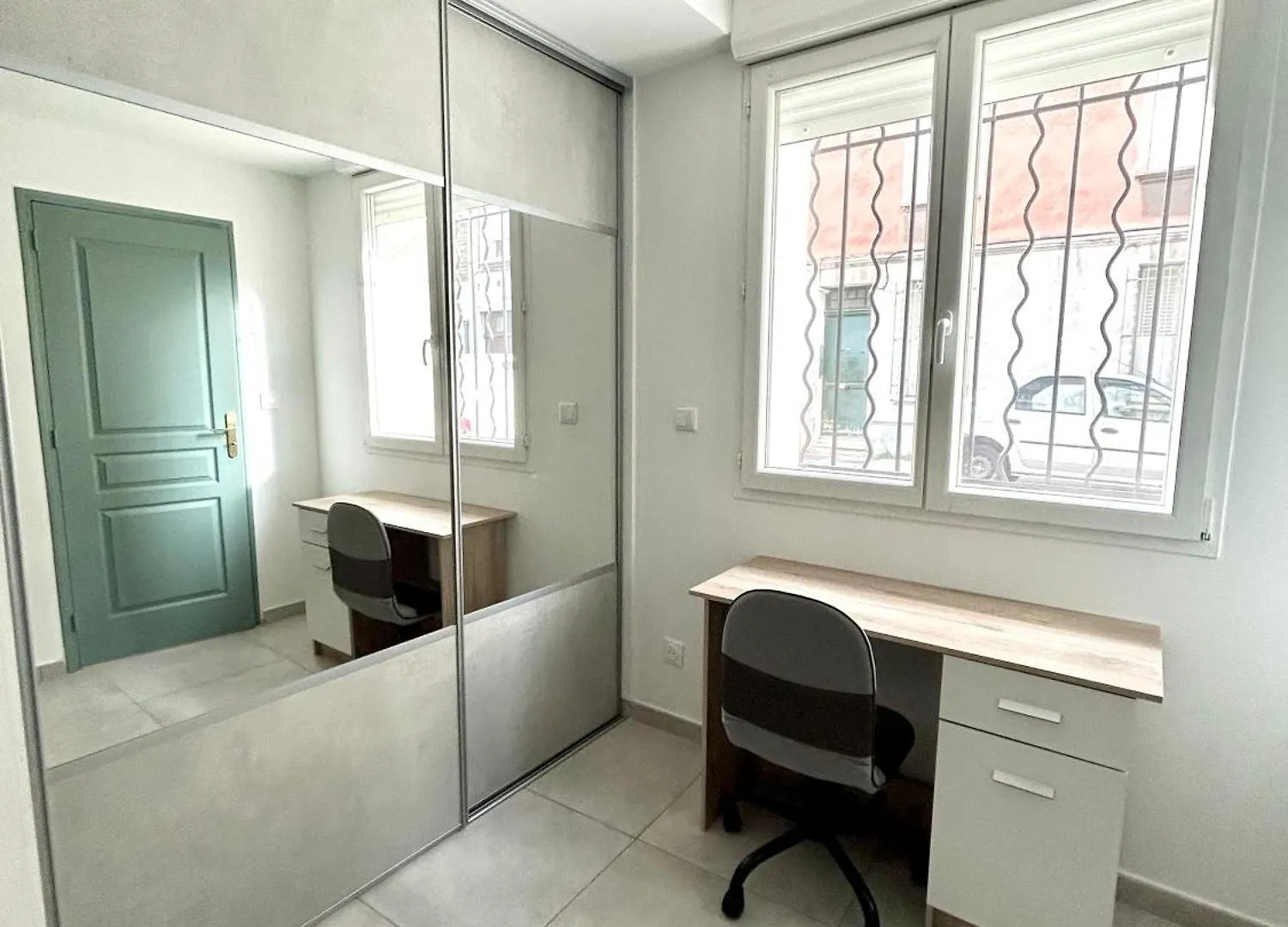 Joli Rdc A 2 Pas Du Centre Ville Avignon Apartment