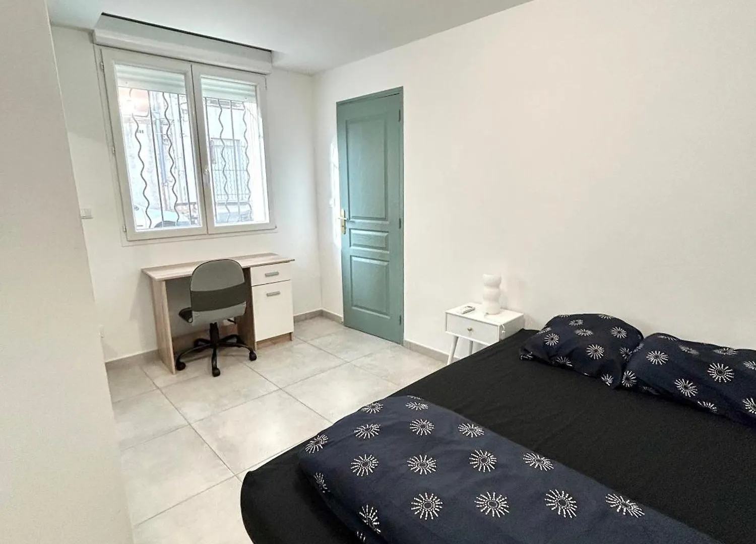 Apartment Joli Rdc A 2 Pas Du Centre Ville Avignon